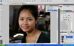 Drag rhe layer below the copied layer Drag rhe layer below the copied layer